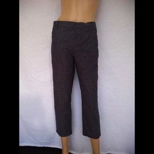 Tommy Hilfiger Crop Capri Pants. Size 8